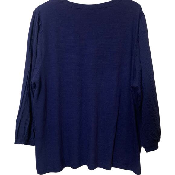 Chico’s Top Size 4 Woven Elbow Sleeve V Henley Pullover 3/4 Sleeve Midnight NWT - Picture 2 of 6
